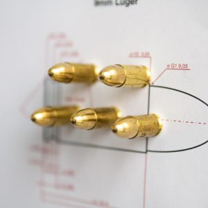 9mm-Luger-Patronen-Magente