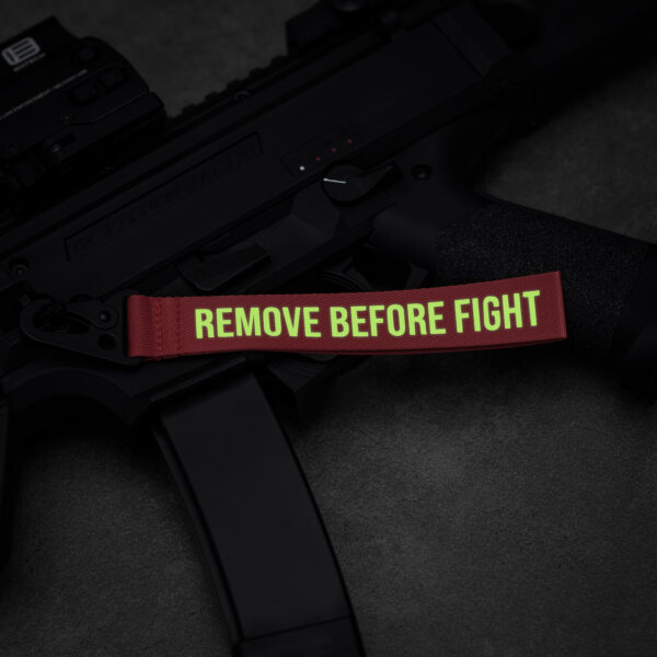 Remove-before-Fight-Keyband-Glow-in-the-Dark-Shop